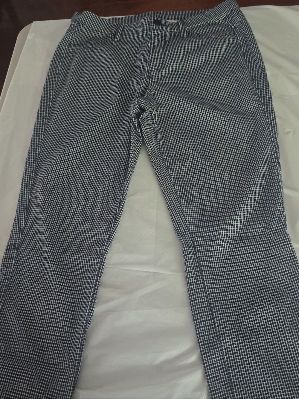 UNIQLO Black & White Checkered Stretch Chinos